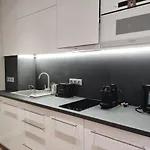 Carbona Mona Lila *