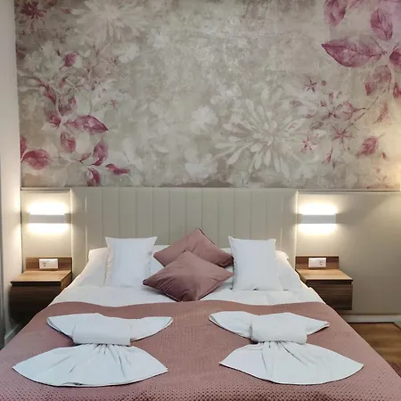 Carbona Mona Lila Hévíz