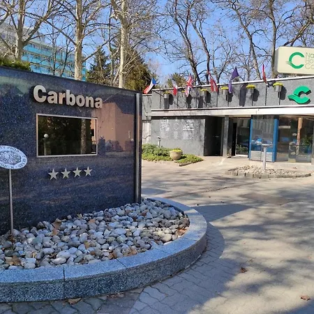 Carbona Mona Lila Lejlighed