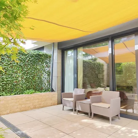 Carbona Mona Lila * Hévíz