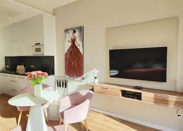 Carbona Mona Lila Apartmán *